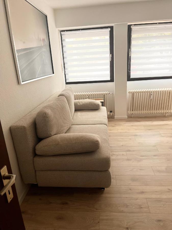 Gemuetliches Zentrales Apartment 2 Min Bis Du Hbf Duisburgo Esterno foto