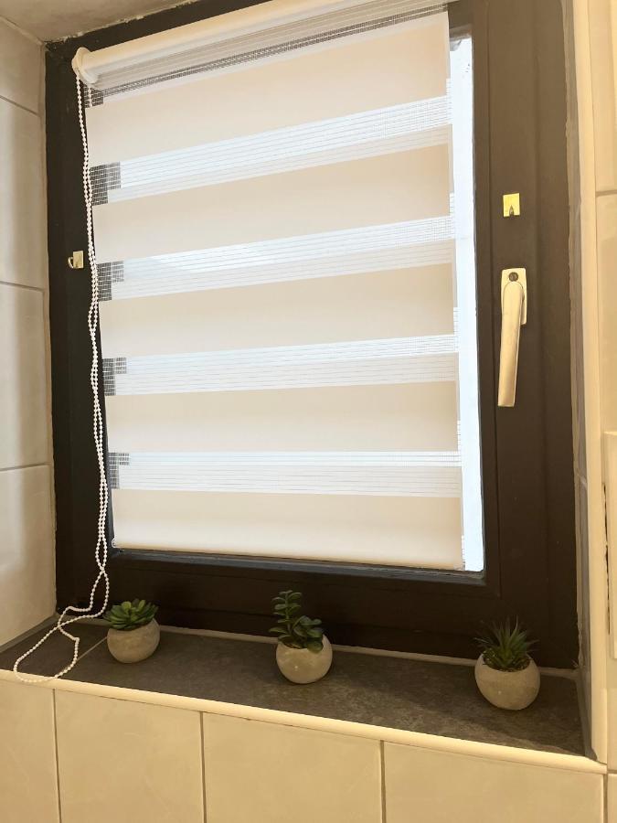 Gemuetliches Zentrales Apartment 2 Min Bis Du Hbf Duisburgo Esterno foto